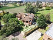 Casa campestre en conjunto para venta en Chia