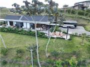 CASA CAMPESTRE EN EL RETIRO