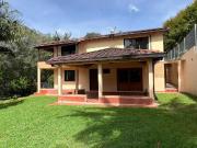Casa campestre en renta por el capiro