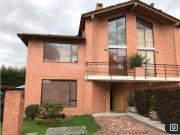 Casa campestre en venta Chía conjunto residencial Tierra...