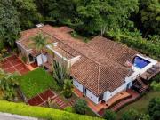 Casa Campestre En Venta En Armenia V94789