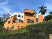 Casa En Venta En Cali En Bella Suiza Alta V20458
