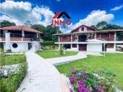 Casa campestre en venta en Combia Pereira