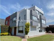 CASA CAMPESTRE EN VENTA EN COTA, VEREDA LA MOYA....