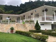casa campestre en venta en la florida. Cod V121408