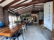 Casa campestre en venta en Sabaneta La Doctora