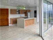 CASA CAMPESTRE EN VENTA EN SAN RAFAEL, ANTIOQUIA