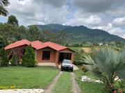 Casa Campestre En Venta En Santa Rosa De Cabal En Guacas...
