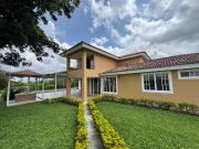 casa campestre en venta en via pereira armenia. Cod V20144