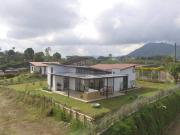 CASA CAMPESTRE EN VENTA SANTA ROSA DE CABAL EL LEMBO