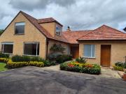 CASA CAMPRESTE EN CONJUNTO CERRADO EN CHIA