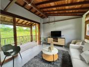 CASA CAMPESTRE DE 5 HABITACIONES Y DOS PISOS, LA FLORIDA
