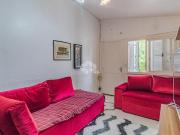 Casa Canoas em Condomínio 2 dormitórios/Quartos. Pátio...