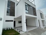 Casa Carretera Nacional