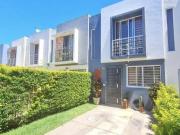 CASA CASI NUEVA PERO CON MUCHO MEJOR EQUIPAMIENTO