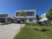 Casa en Alquiler 4 dormitorio Barrio Castaños Nordelta