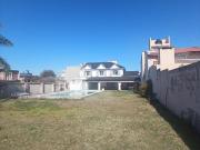 CASA CATEGORIA EN LOTE DE 800M2 NO PERDER URCA APTO CREDITO