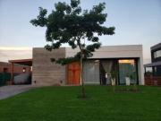 Casa Ceibos