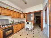 CASA CÉNTRICA CON GARAJE