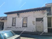 CASA CENTRICA EN VENTA, EN EMILIO CARRANZA, URUAPAN,...