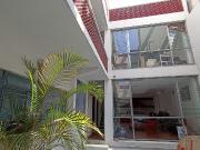 Casa oficina cerca de Calz. Zaragoza y zona de...