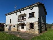 Casa chalet en Venta en Alfoz de Lloredo