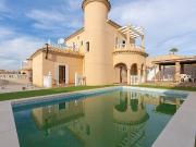 Casa chalet en Venta en Almoradí