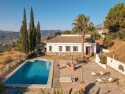 Casa chalet en Venta en Alozaina