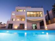 Casa chalet en Venta en Altos de la Zubia