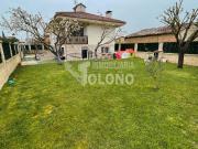 Casa chalet en Venta en Anguciana