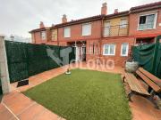 Casa chalet en Venta en Anguciana