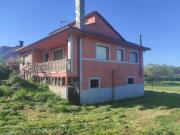 Casa chalet en Venta en Arzúa