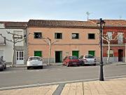 Casa chalet en Venta en Ataquines