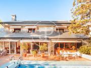 Casa chalet en Venta en Avenida Europa