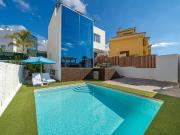 Casa chalet en Venta en Balcón de Finestrat Terra Marina