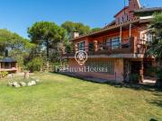 Casa chalet en Venta en Begues