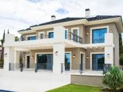 Casa chalet en Venta en Benahavís pueblo