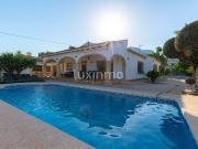 Casa chalet en Venta en Benicolada Las Adelfas