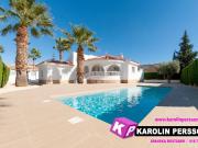 Casa chalet en Venta en Benijófar