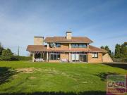 Casa chalet en Venta en Bernueces