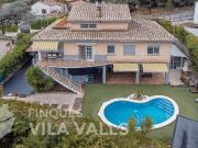 Casa chalet en Venta en Bigues i Riells