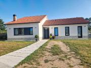 Casa chalet en Venta en Brión