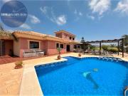 Casa chalet en Venta en Calabardina