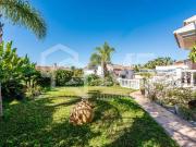 Casa chalet en Venta en Caleta de Vélez