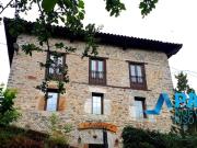Casa chalet en Venta en Camaleño