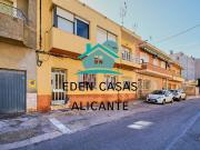 Casa chalet en Venta en Campello pueblo