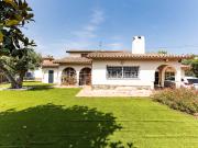 Casa chalet en Venta en Can Violí Can Poi del Bosc