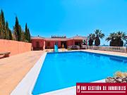 Casa chalet en Venta en Canillas de Aceituno