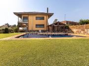 Casa chalet en Venta en Canovelles
