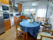 Casa chalet en Venta en Carlos Ruiz